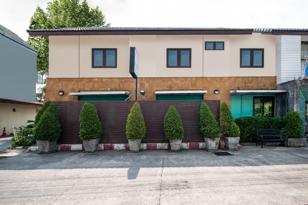 Oyo 345 The Click Guesthouse At Chalong Phuket Exterior photo